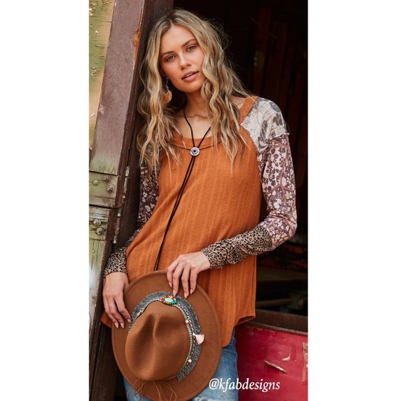 ❤️LAST 1! Contrast Detail Super Soft Relaxed Fit Raglan Sleeve Top! - Picture 4 of 8